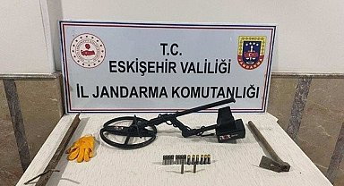 Kaçak kazı yapan şahıslar suçüstü yakalandı