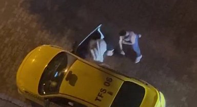 Kadıköy'de şahıs, kadını zorla taksiye bindirmeye çalıştı