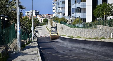 Kadınlar Denizi Mahallesi'nde asfalt çalışması başladı