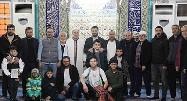 Kağıthane'de 'Gençlik Uyanıyor, Duada Buluşuyor' projesi ile camiye gelen çocuklar ödüllendirilecek