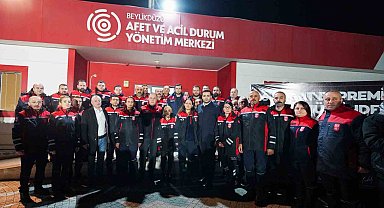 Kahramanmaraş merkezli meydana gelen depremlerde hayatını kaybedenler 04.17'de anıldı