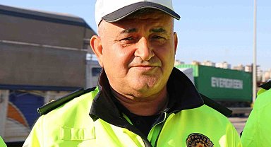 Kalp krizinden vefat eden babaları için gözyaşı döktüler