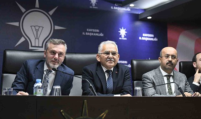 Kandemir ve Dalkılıç'tan Başkan Büyükkılıç'a övgü dolu sözler