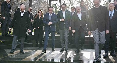 Kandilli Rasathanesi'ni ziyareti sırasında deprem ile ilgili konuşan Kurum "Çalışmalarımızı bilimin ışığında yapmak istiyoruz"