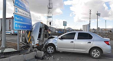 Kars'ta trafik kazası: 4 yaralı
