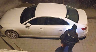Kastamonu'da bir garip olay: İşyerine ve otomobile kurşun astılar