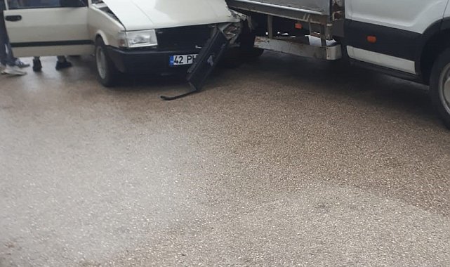 Kastamonu'da kamyonet ile otomobil çarpıştı: 1 yaralı