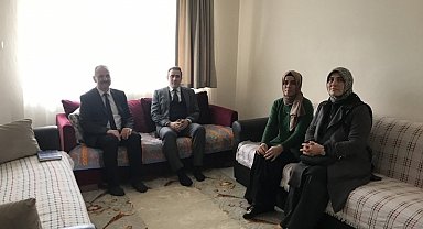 Kaymakam Memiş, depremzedeleri ziyaret etti