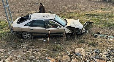 Kayseri'de otomobil şarampole uçtu: 1 yaralı