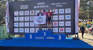 Kayserili bisikletçiler, Antalya'dan 4 madalya ile döndü
