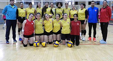 Kepez'in sultanları üst üste hazırlık maçlarıyla hazırlanıyor