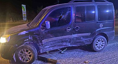 Konya'da otomobil ile hafif ticari araç çarpıştı: 5 yaralı