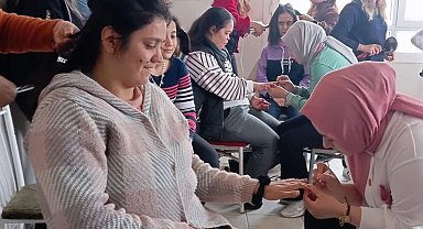 Kozan'da özel çocuklara kuaförlük kursu