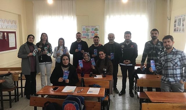 Kozluk'ta vatandaş ve öğretmenlere bilgilendirme yapıldı