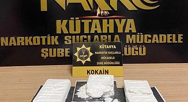 Kütahya'da aracında 3 bin 16 gram kokain ele geçirilen şahıs tutuklandı