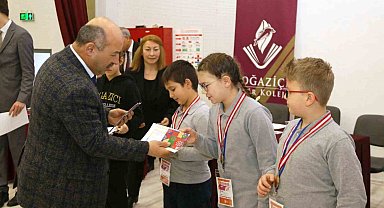 Kütahya'da "Bi Kesir, Bi Şehir" isimli matematik yarışması finali