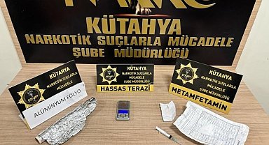 Kütahya'da uyuşturucu satıcısının evinde 24,17 gram uyuşturucu bulundu