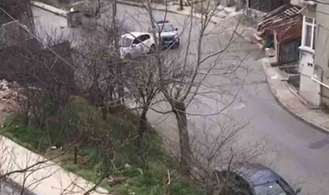 Maltepe'de polis ile şüpheli şahıs arasında kovalamaca kamerada