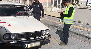 Manisa'da aranan 14 şahıs yakalandı