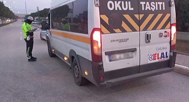 Manisa'da okul servislerine yönelik denetimler devam ediyor