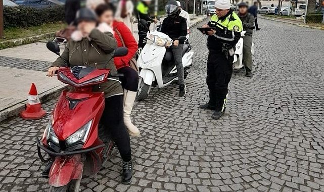 Manisa'da trafik denetimleri devam ediyor