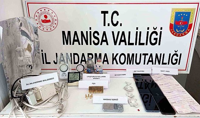 Manisa'da uyuşturucu operasyonu: 6 gözaltı