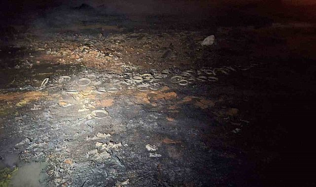 Mardin'de 5 milyon TL'lik sulama boruları saniyeler içinde küle döndü