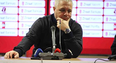 Marius Sumudica: "Büyük takımlara karşı oynuyorsanız pozisyonları değerlendirmeniz lazım"