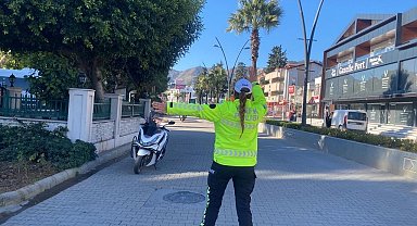 Marmaris trafik ekipleri şok denetimlere devam ediyor