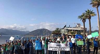 Marmarisli ilkokul öğrencilerinden örnek etkinlik