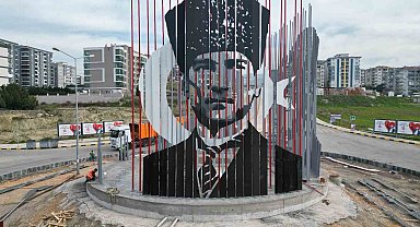 Menemen'e 4 boyutlu Atatürk anıtı