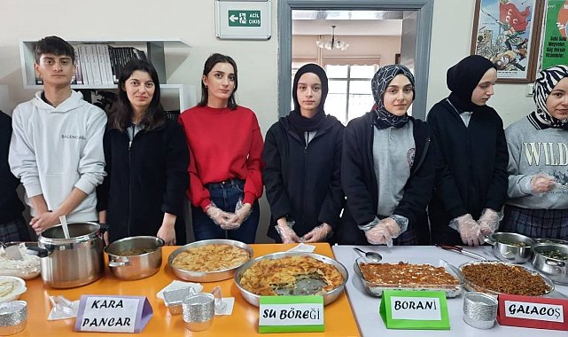 Meslek lisesi öğrencileri Bayburt lezzetlerini tanıttılar