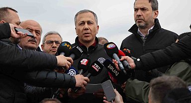 Metal dedektörlerle tarama yapılıyor