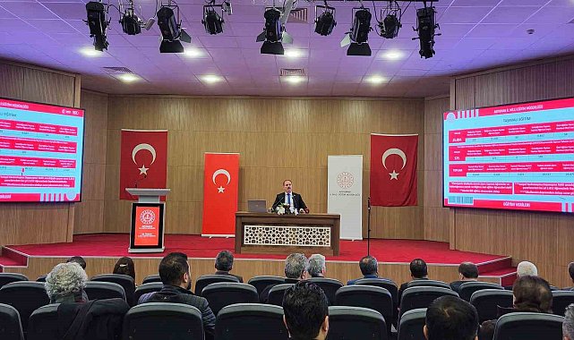 Milli Eğitim Müdürü Ali Tosun, basını bilgilendirdi