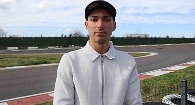 Milli motosikletçi Toprak Razgatlıoğlu yeni takımına bir ilki yaşatmak istiyor