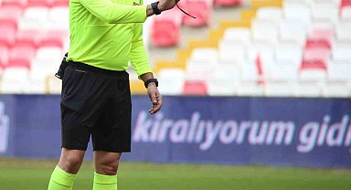 MKE Ankaragücü - Sivasspor maçının VAR hakemi Mustafa Öğretmenoğlu oldu