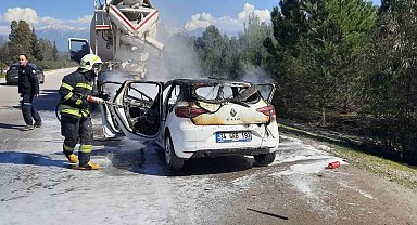 Muğla'da araç yangını