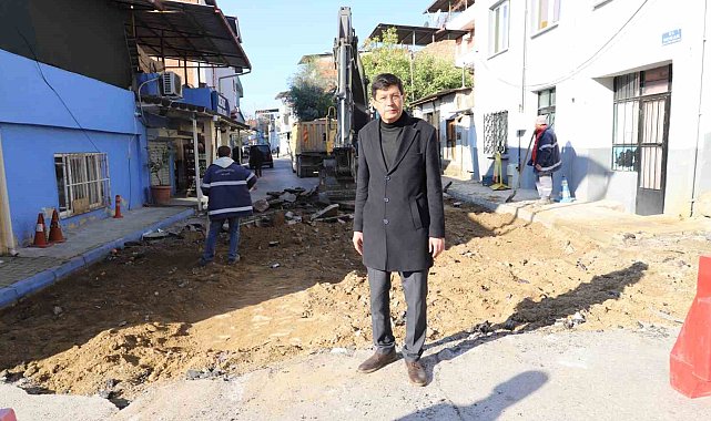 Nazilli Belediyesi yol çalışmalarını sürdürüyor