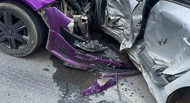 Nusaybin'de iki ayrı trafik kazası: 1 yaralı