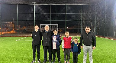 O ilçede 14'üncü halı saha çalışması tamamlandı