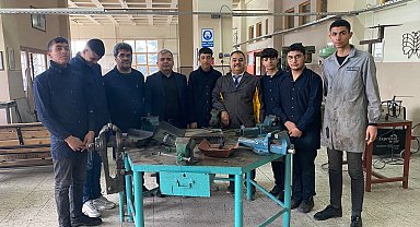 Öğrenciler milyonluk ürünler üretiyor