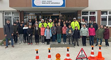 Öğrencilere trafik eğitimi