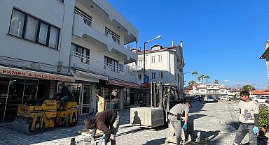 Ortaca'da yolların bakım ve onarımları yapılıyor