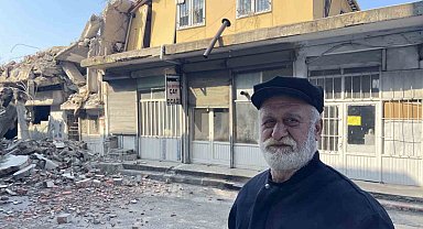 Osmaniye'de ağır hasarlı binaların yıkımı devam ediyor
