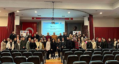 Özel eğitim öğretmenlerine konferans