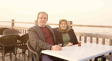Pamukkale Belediye Başkan Adayı Pekdemir çifti dikkat çekti