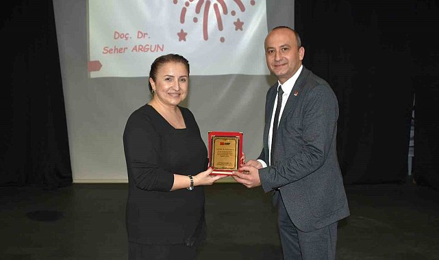 Pamukkale CHP'den saha üyelerine iletişim eğitimi