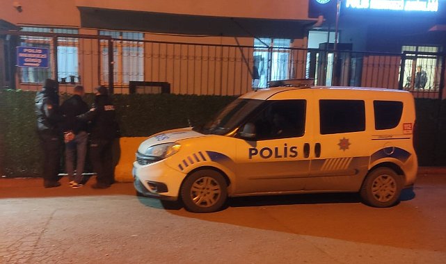 Polis 12 yıl 11 ay hapis cezası bulunan şahsı kurye kılığına girerek yakaladı