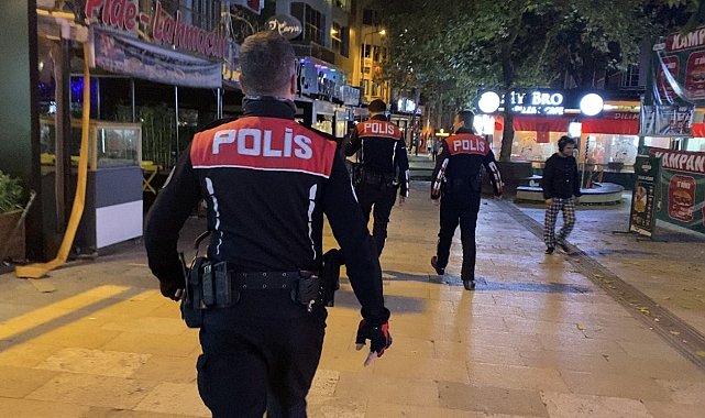 Polisin sokak uygulamasında sahte bandrollü alkol ve uyuşturucu yakalandı