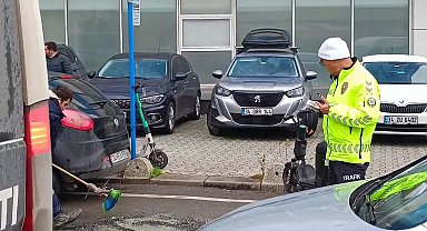 Polisten takdir edilecek hareket: Mikserden yere dökülen betonu temizletti